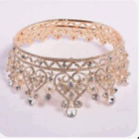 Princess Jewelry Large Full Circle Luxury Rhinestones Tiara - Picture 3 of 3